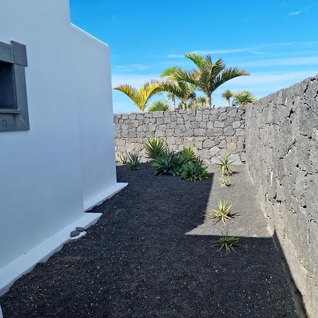 Villa Ana Плая Бланка Екстериор снимка