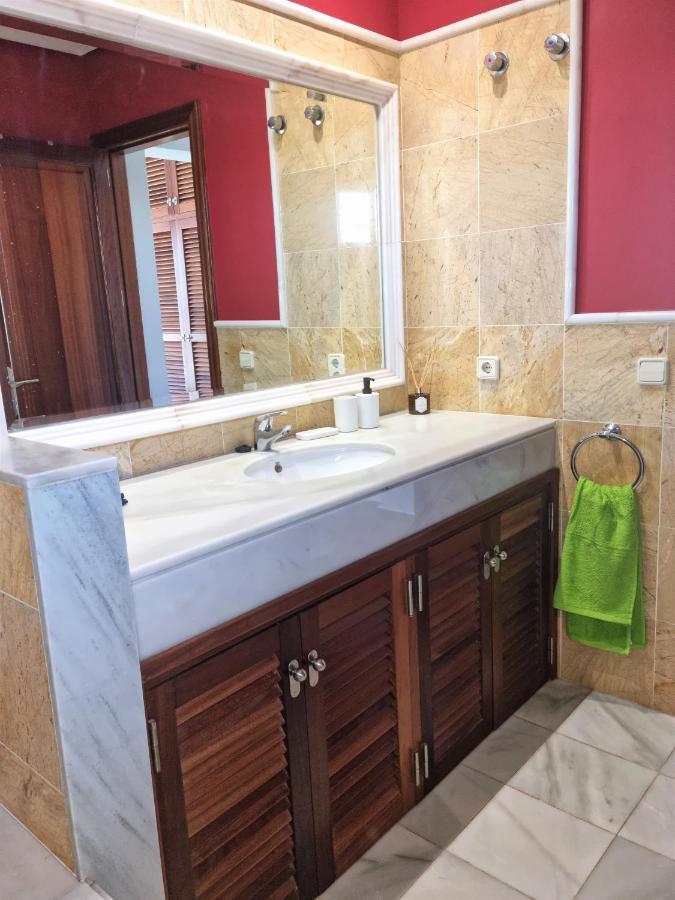 Villa Ana Плая Бланка Екстериор снимка